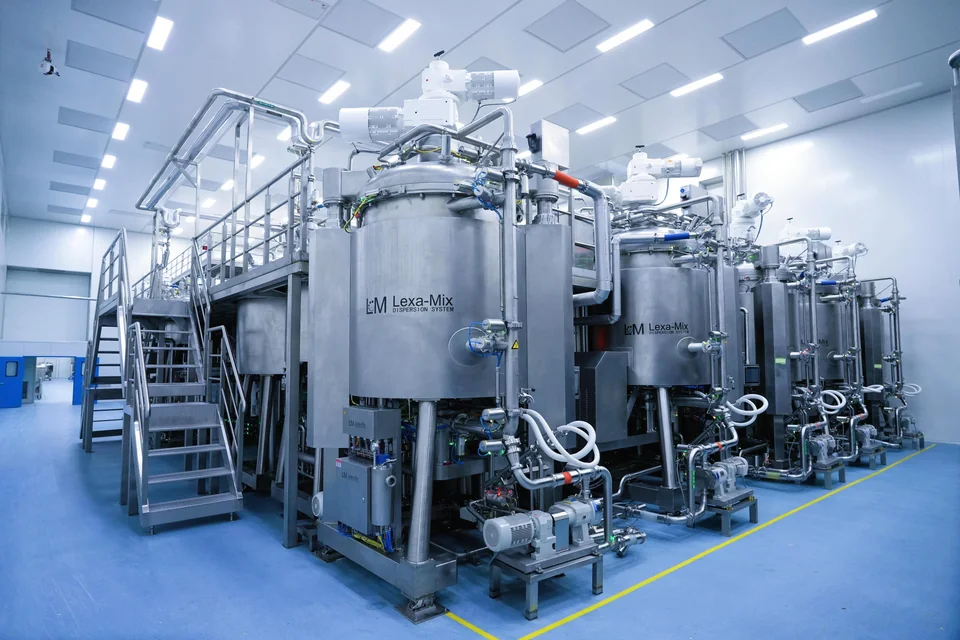 LEXA-MIX mixing vessels and operating platforms at JAHEN