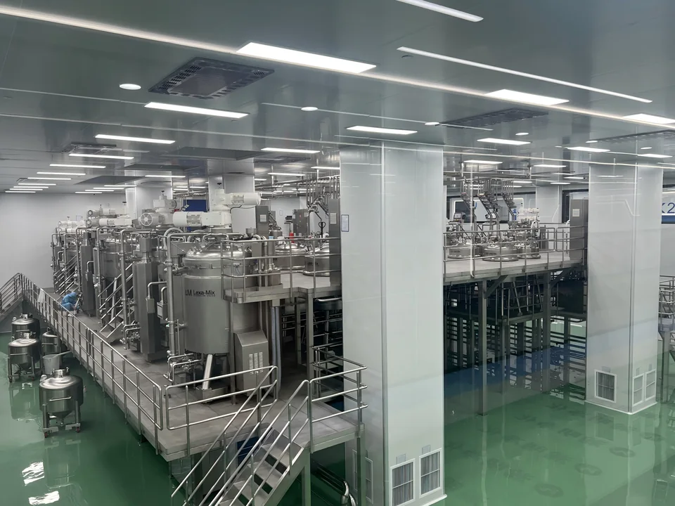 Process equipment with stairs and raised operating platforms at Xiandi